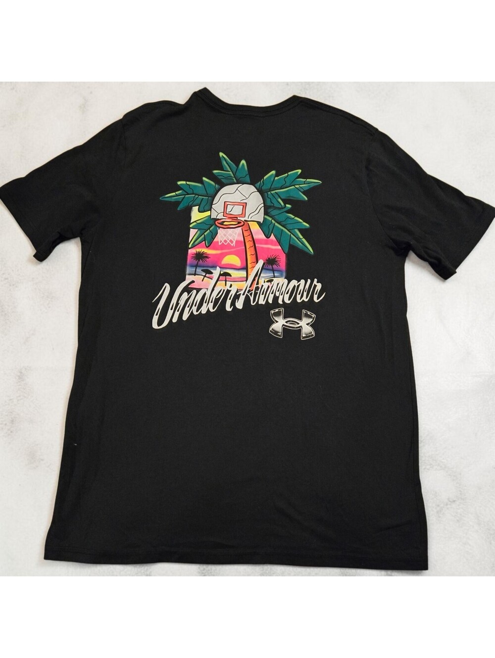 Under Armour Men's L Black Summer Hoops Basketball Graphic T-Shirt Palm Trees